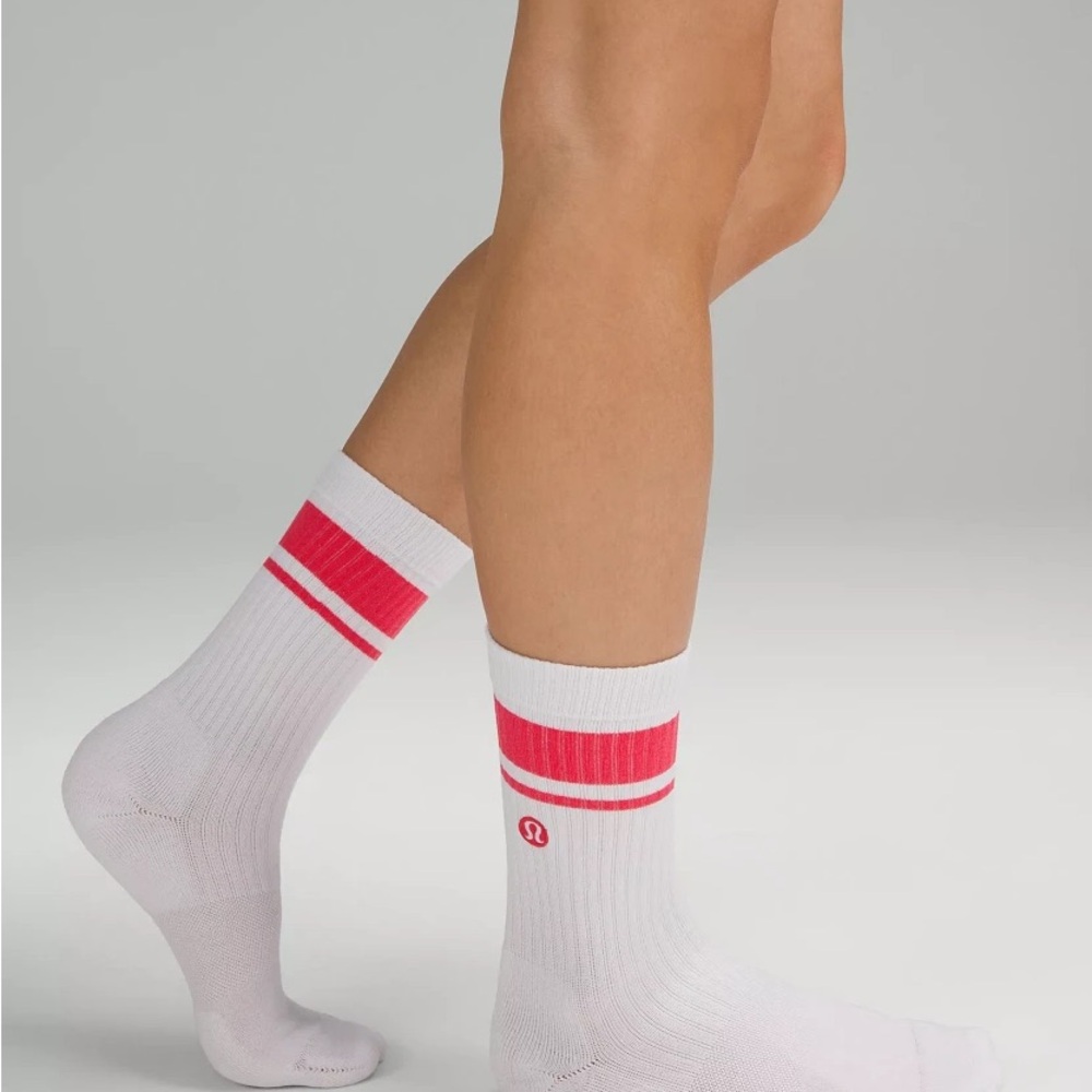 Lululemon Women’s Daily Stride Ribbed Comfort Crew Socks - Coral (Lot of 3)